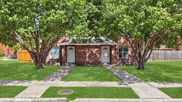 2708 Clemson Circle #A, Rowlett, TX 75088