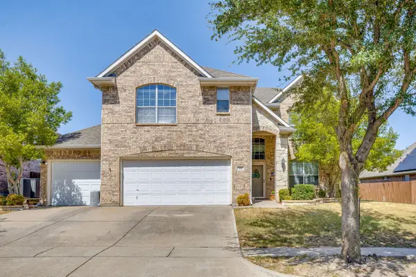916 Sequoia Way, Saginaw, TX 76131