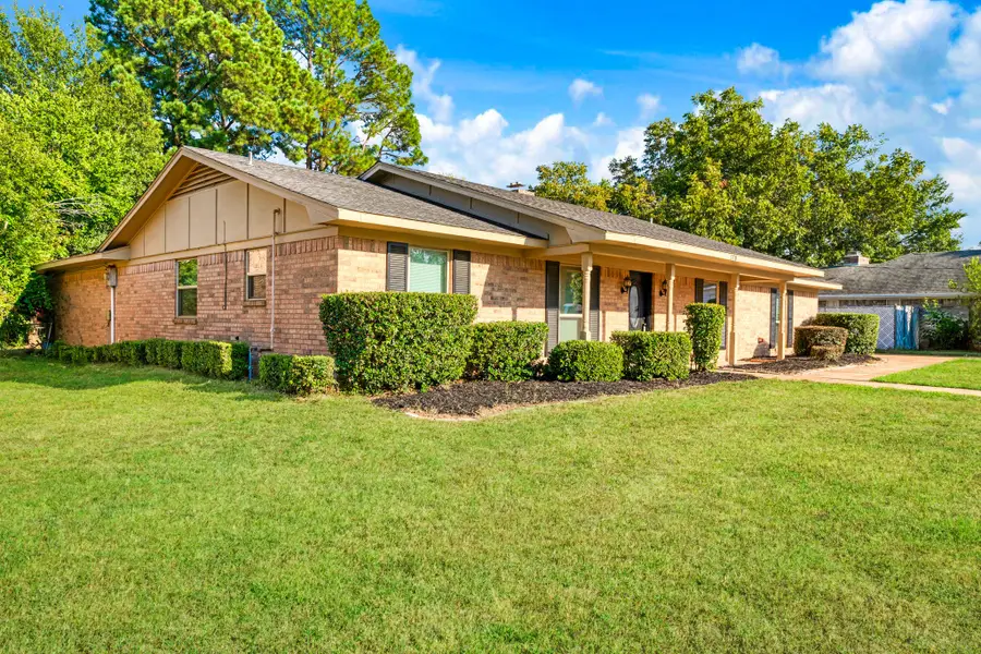 370 32nd Street Ne, Paris, TX 75460 - #2