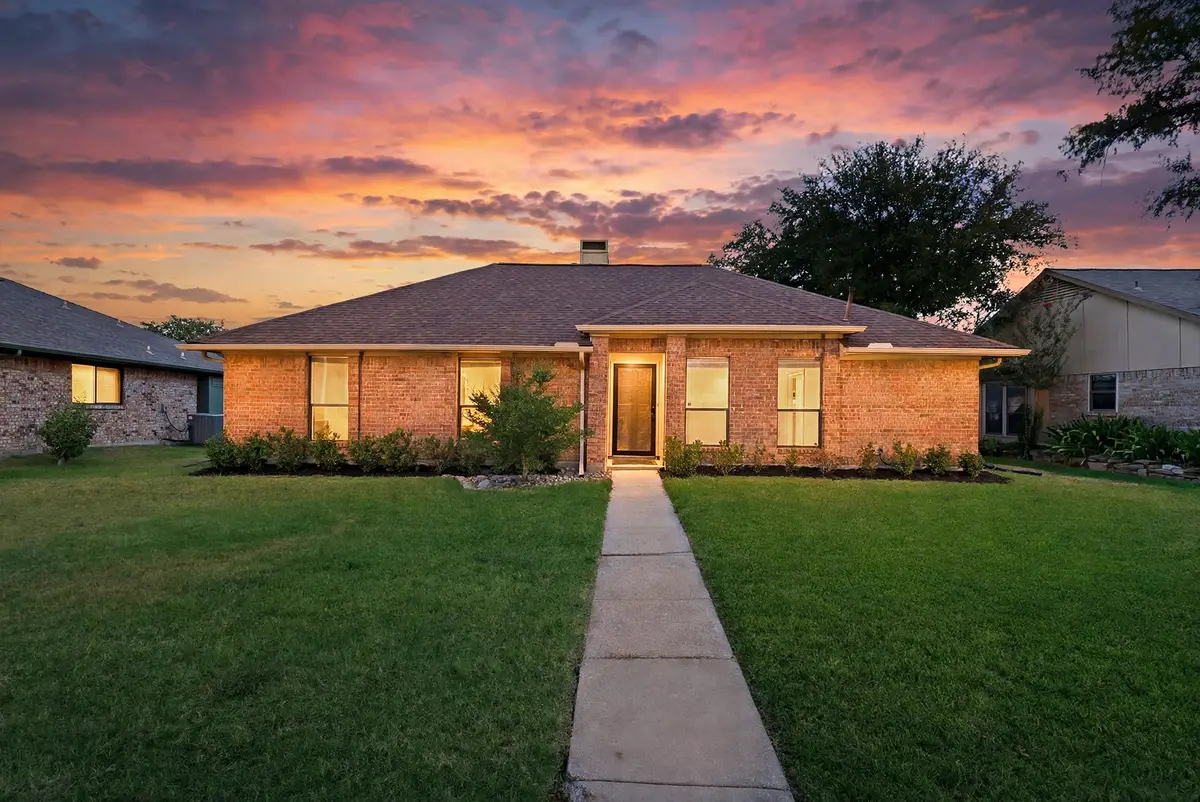 2611 Fallcreek Drive, Carrollton, TX 75006 - #1