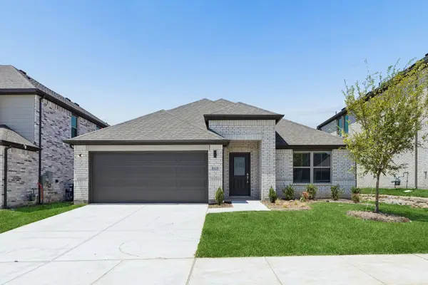 205 Whitlow Drive, McKinney, TX 75071