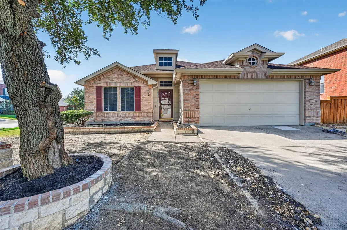 3203 Yeltes, Grand Prairie, TX 75054 - #1
