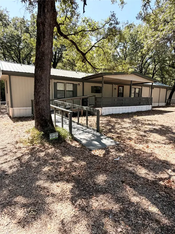 107 Meadowlark Lane, Mabank, TX 75156