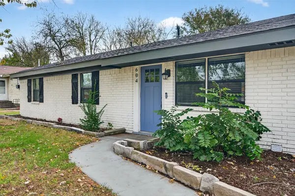 604 E Summit Street, Sherman, TX 75090