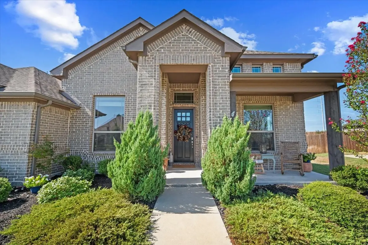136 Sapphire Lane, Waxahachie, TX 75165 - #1
