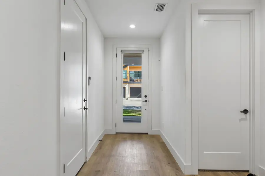 1112 Muncie Avenue, Dallas, TX 75212 - #2