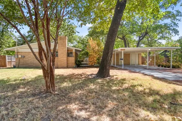 2514 Sherwood Street, Denton, TX 76209
