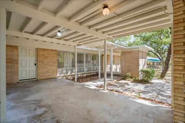 2514 Sherwood Street, Denton, TX 76209 - #3