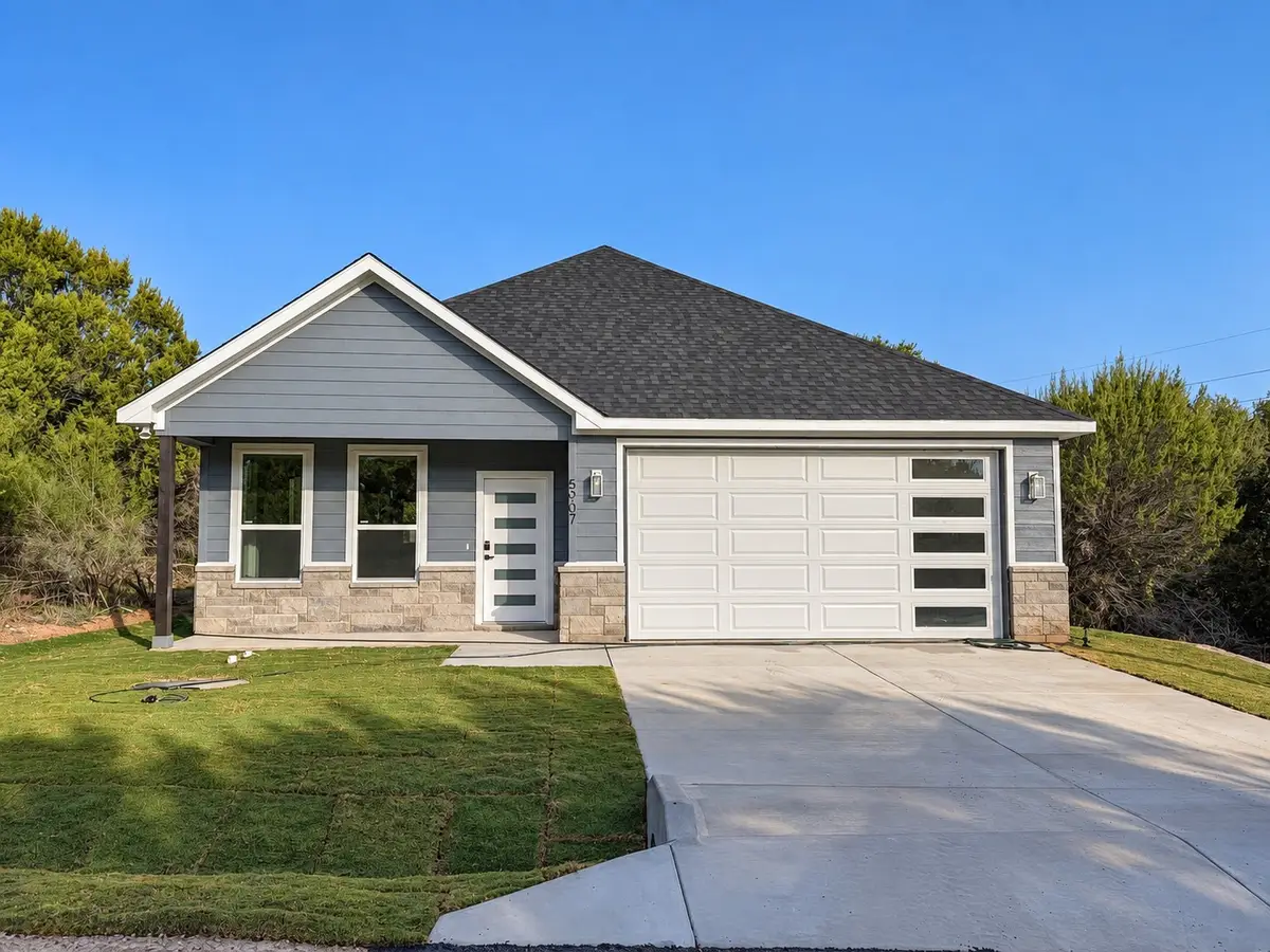 5907 Black Pine Circle, Granbury, TX 76048 - #1