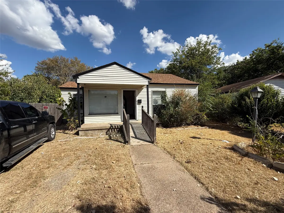 2952 Bardwell Avenue, Dallas, TX 75216 - #1
