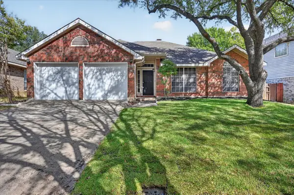 7520 Lake Arrowhead Drive, Fort Worth, TX 76137
