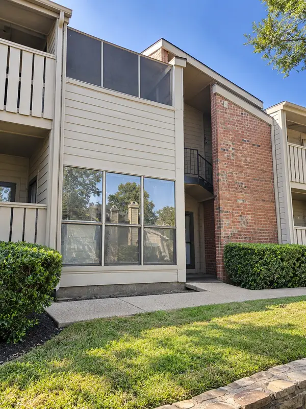 9600 Royal Lane #302, Dallas, TX 75243