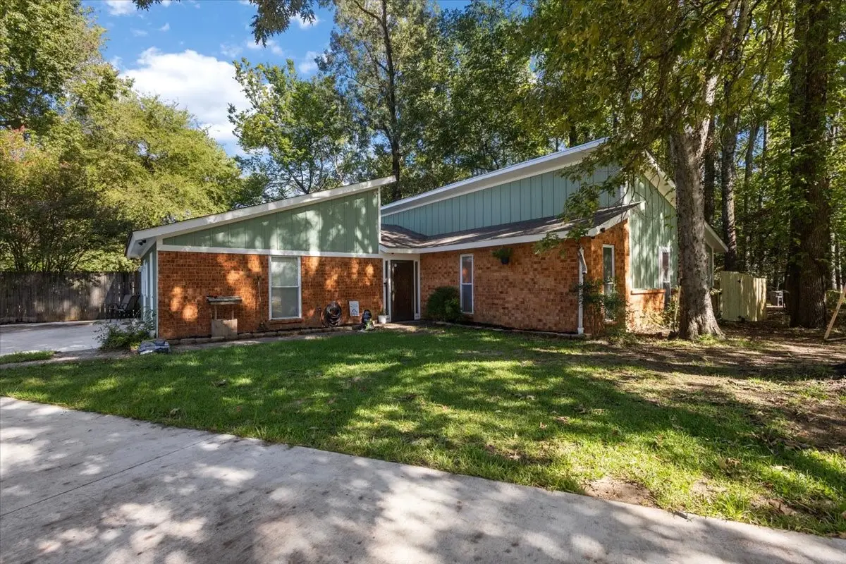 300 Synterra, Lindale, TX 75771 - #1