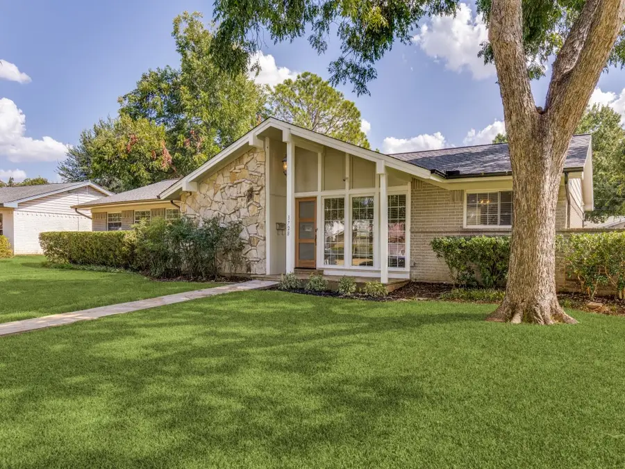 3728 Clubway Lane, Farmers Branch, TX 75244 - #2