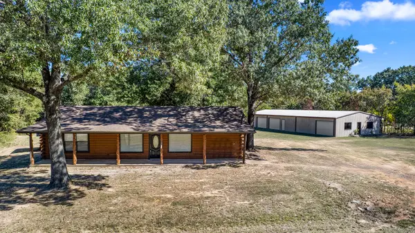 1620 N Fm 17, Alba, TX 75410
