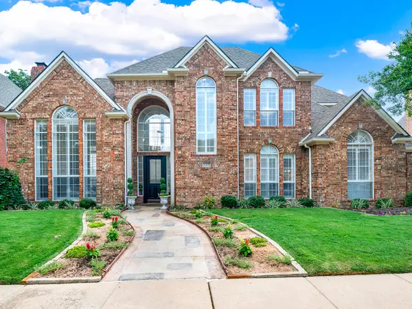 5208 Ambergate Lane, Dallas, TX 75287