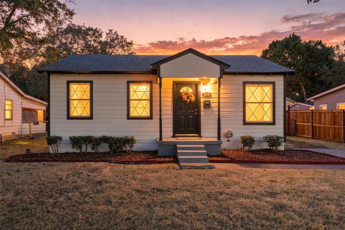 605 NE 33rd Street, Grand Prairie, TX 75050 - #1