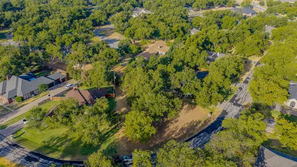 6209 Joseph Drive, Granbury, TX 76049