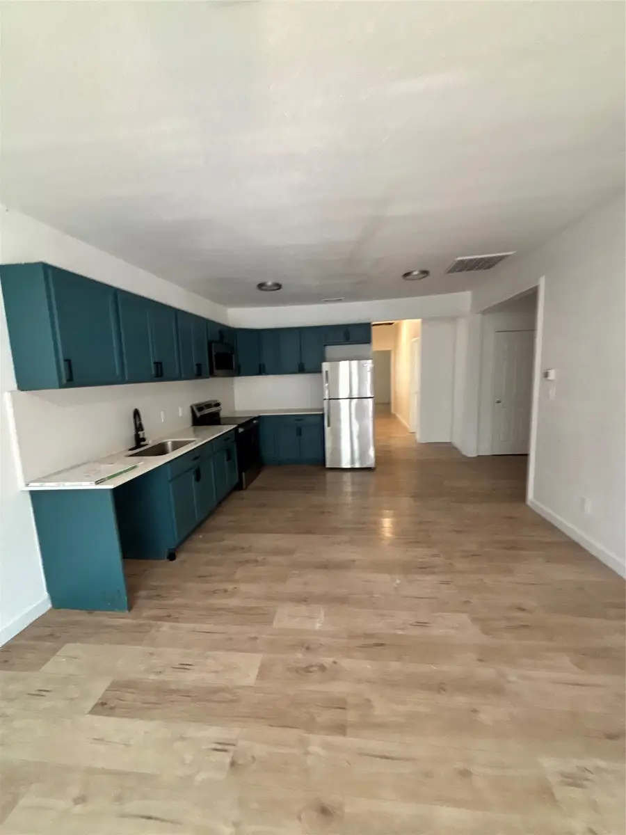 4302 Montie Street, Dallas, TX 75210 - #2