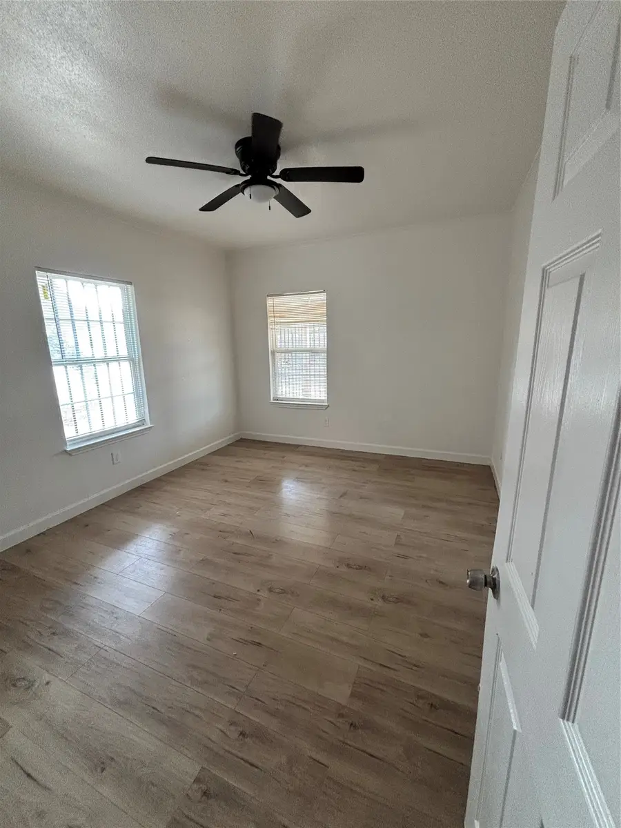 4302 Montie Street, Dallas, TX 75210 - #3