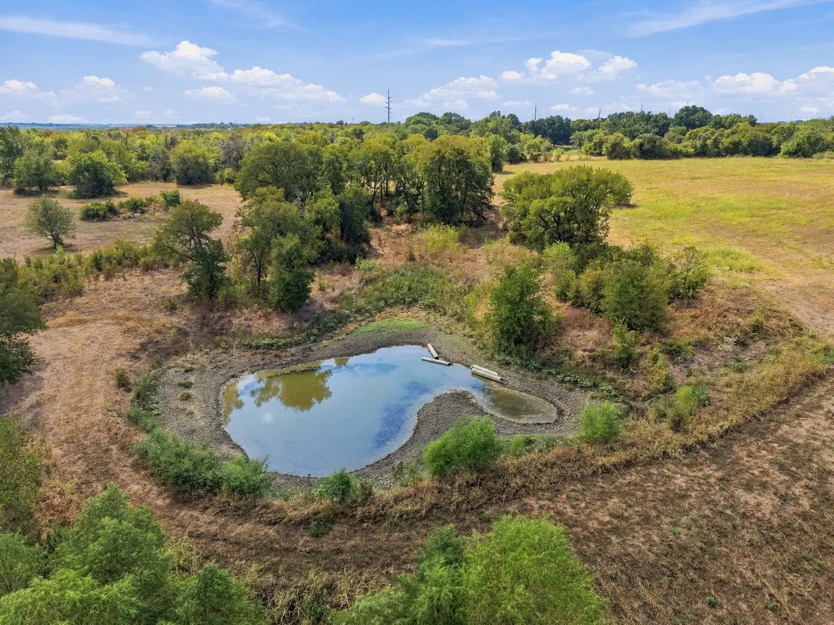 254 N Cooke Road, Ennis, TX 75119 - #1