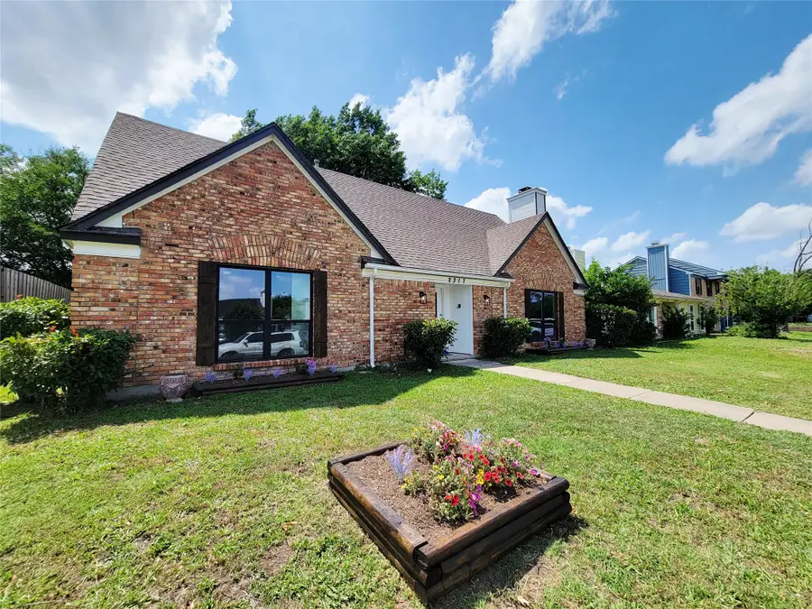 2317 Woodhollow Avenue, Mesquite, TX 75150 - #2