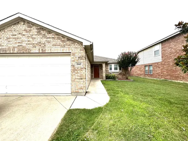 10445 Hideaway Trail, Fort Worth, TX 76131