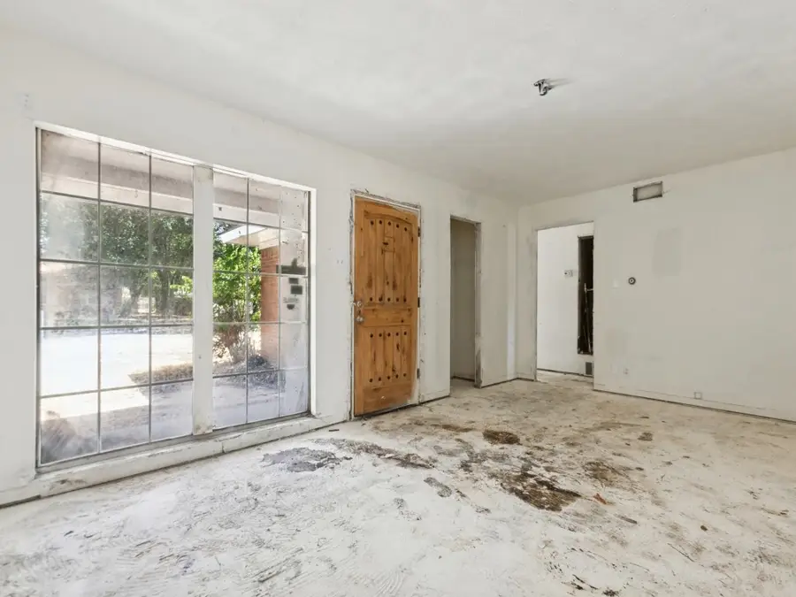 8917 Freeport Drive, Dallas, TX 75228 - #3