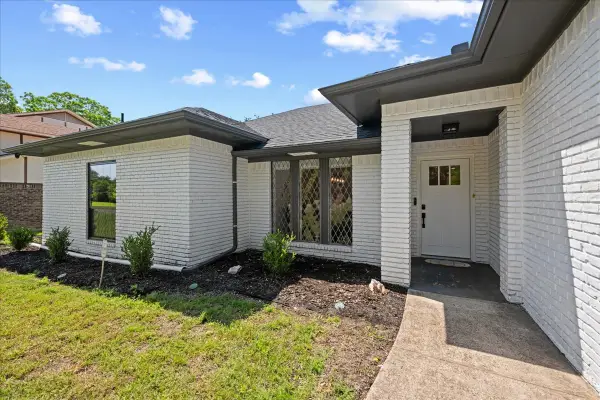 5856 Winding Woods Trail, Dallas, TX 75227