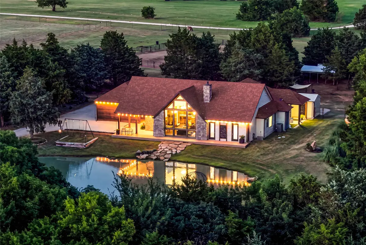 180 E Greer Road, Sadler, TX 76264 - #1