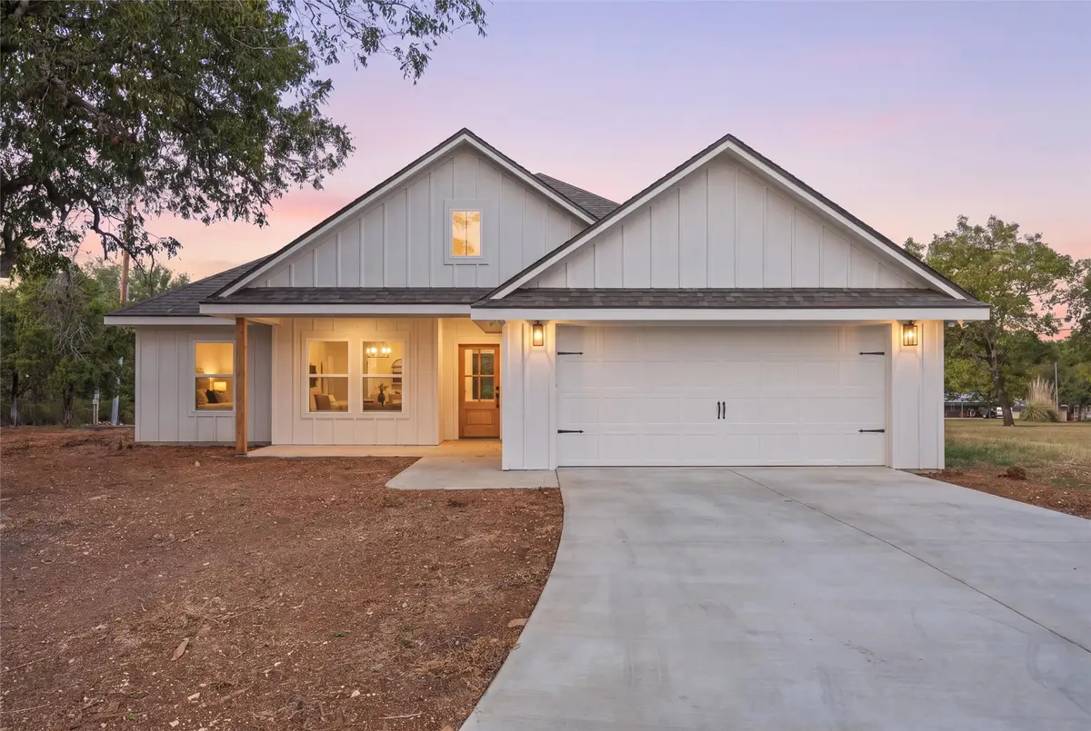 96 N Seventh, Valley Mills, TX 76689 - #1