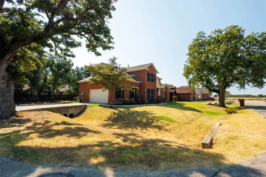 506 Spring Drive, Shady Shores, TX 76208 - #2