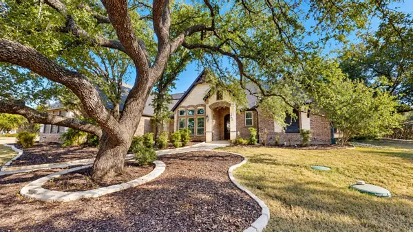 1729 Bent Tree Court, Granbury, TX 76049