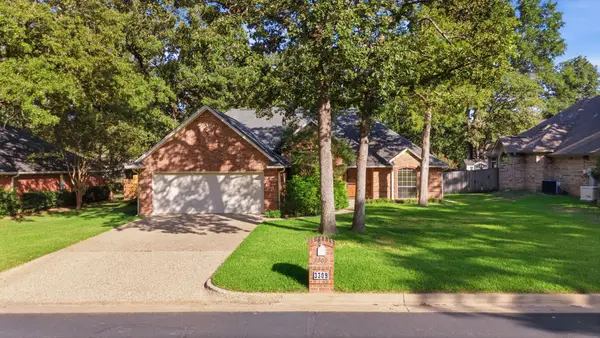 3309 Storey Lake Drive, Tyler, TX 75707