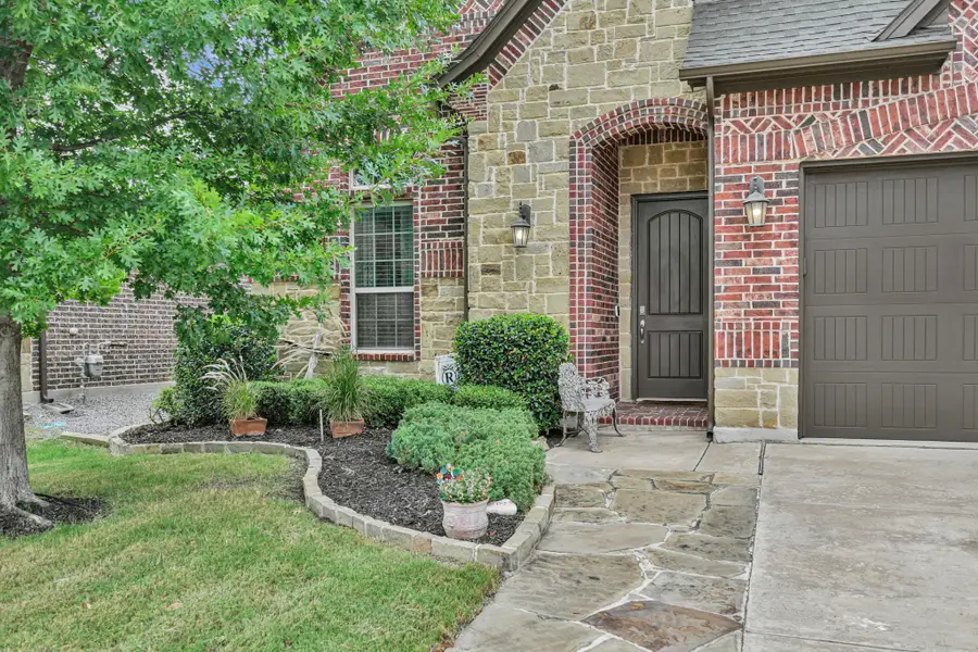 409 Middleton Drive, Roanoke, TX 76262 - #3