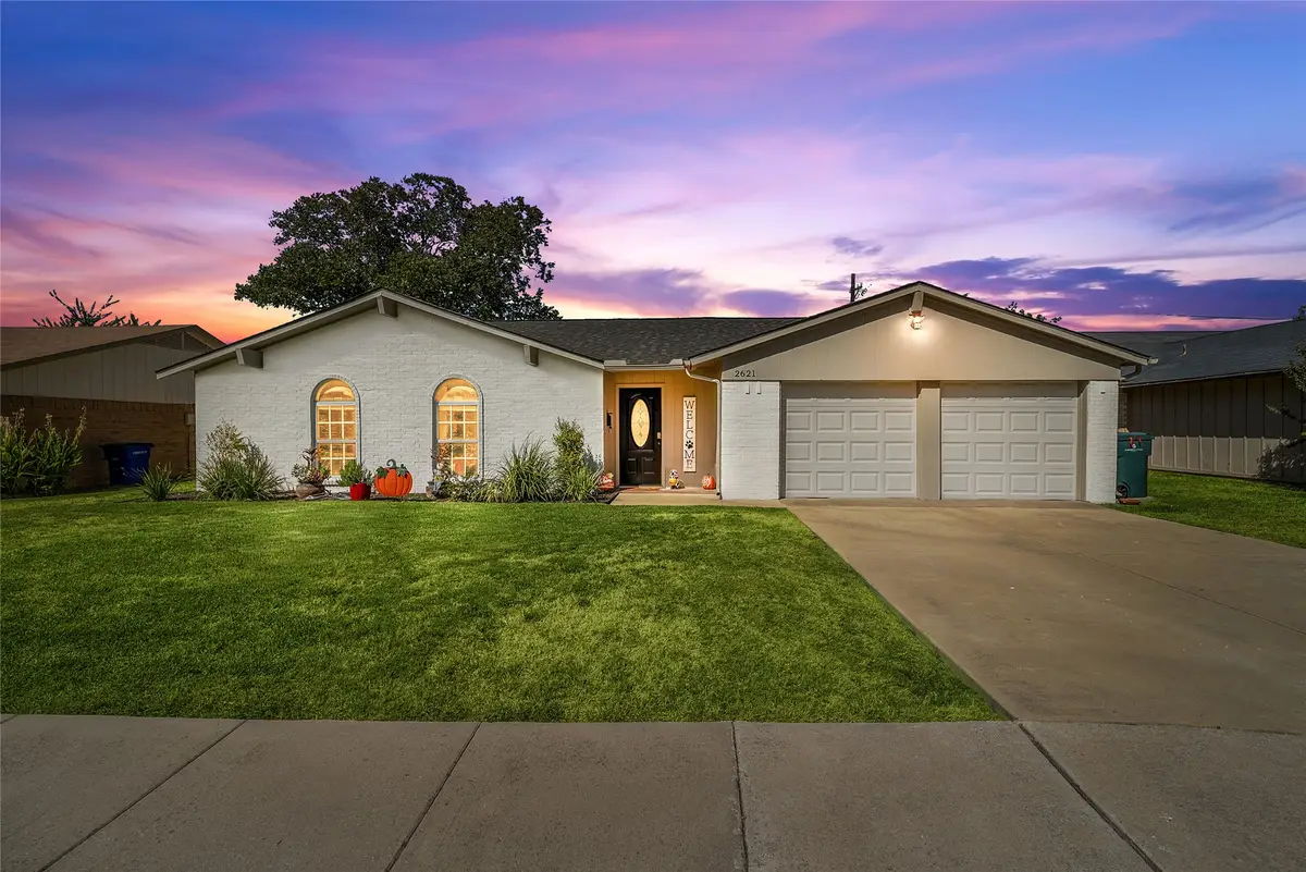 2621 Elk Grove Road, Carrollton, TX 75007 - #1