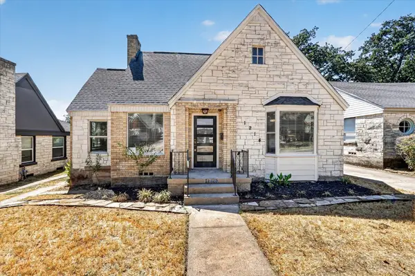1214 E Waco Avenue, Dallas, TX 75216