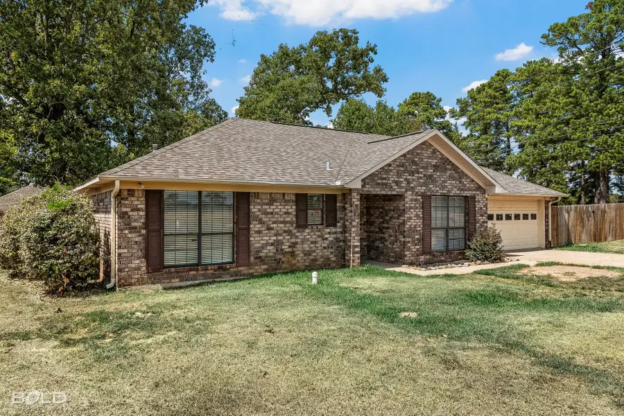 505 Montgomery Drive, Springhill, LA 71075 - #2