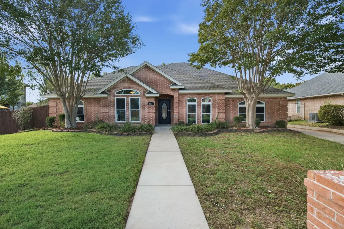 405 Montreal Drive, Hurst, TX 76054 - #1