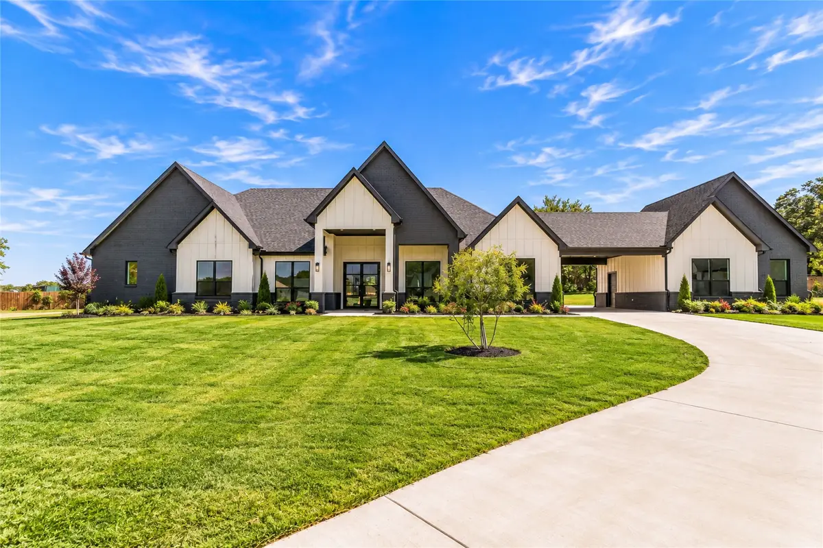 5833 Grey Wolf Court, Fort Worth, TX 76140 - #1
