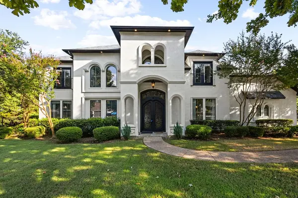5601 S Woodcreek Circle, McKinney, TX 75071