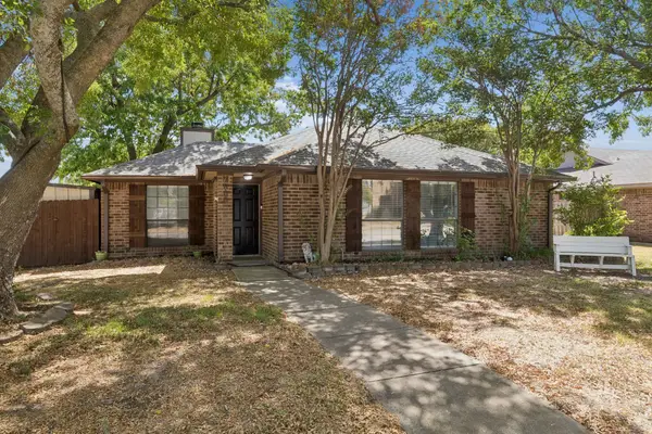7808 Cornell Drive, Rowlett, TX 75088