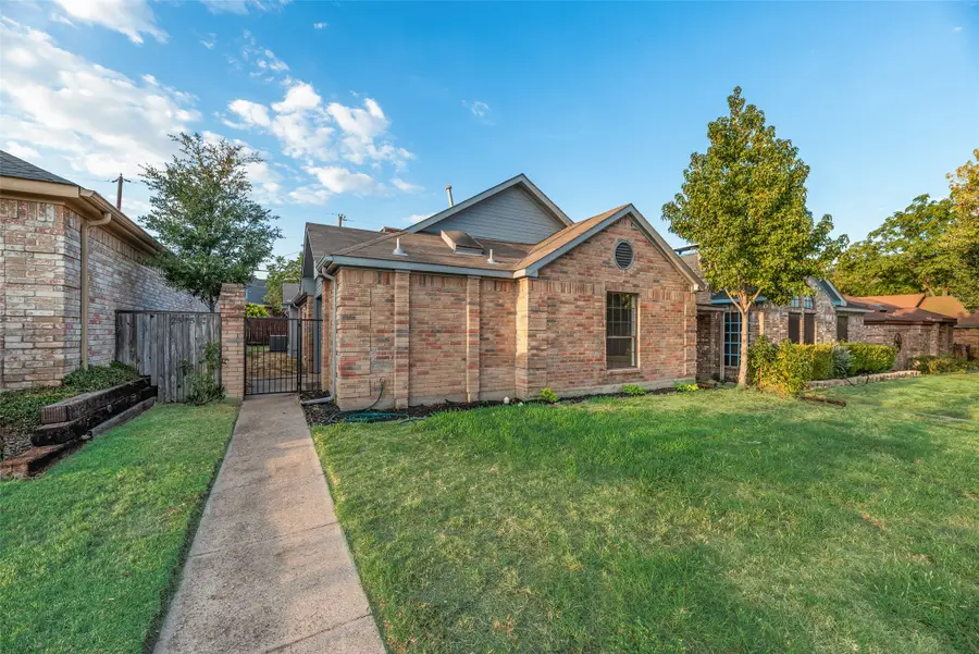 2525 W Oakdale Road, Irving, TX 75060 - #2