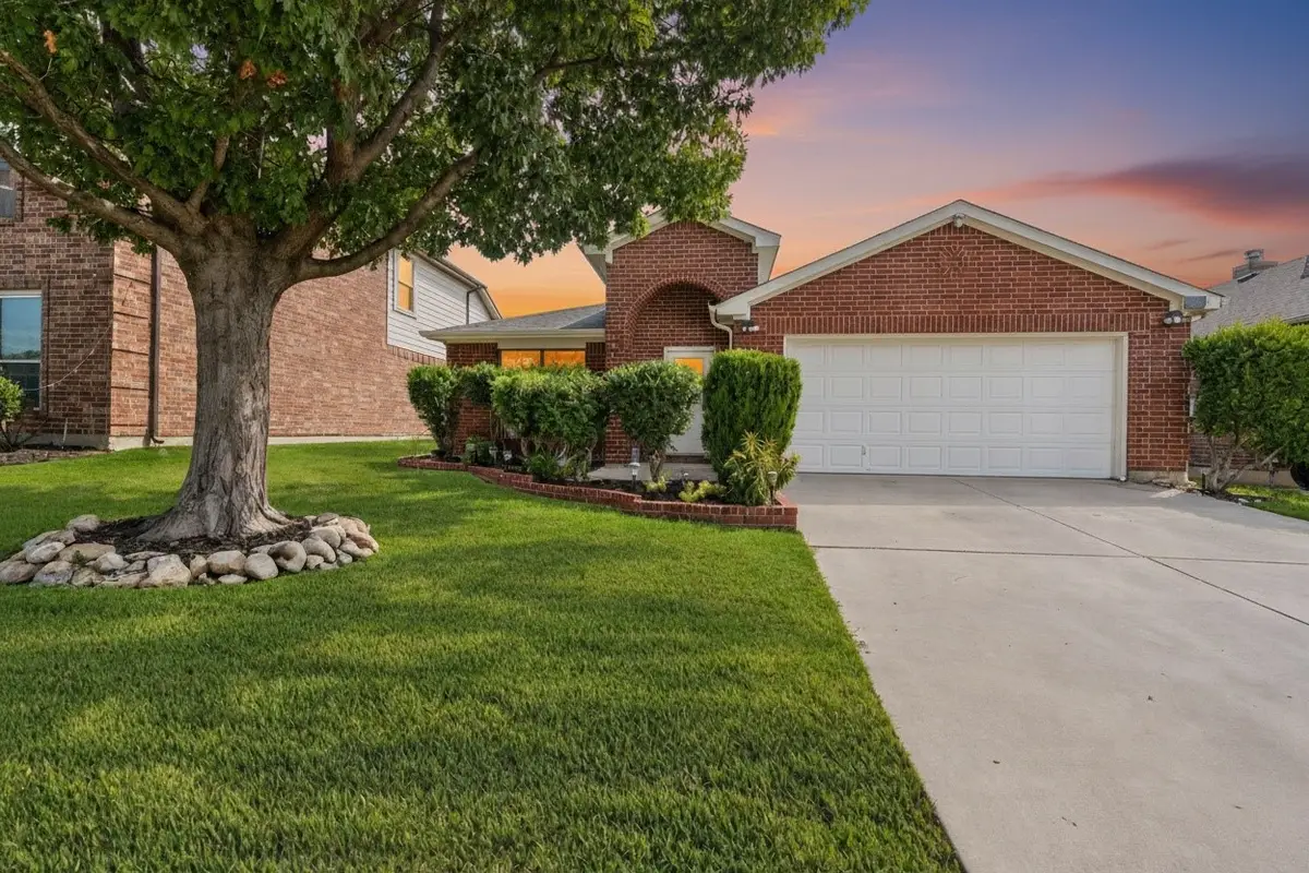6632 Friendsway Drive, Fort Worth, TX 76137 - #1