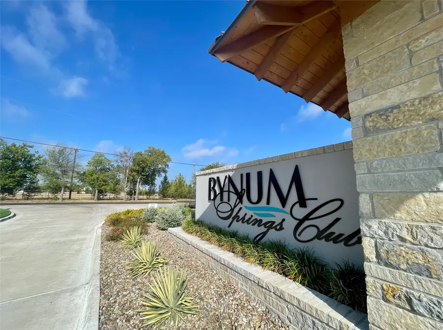 165 Caballo Drive, Oak Leaf, TX 75154 - #2