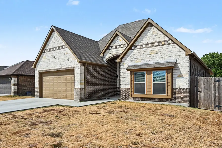 231 N Judd Street, White Settlement, TX 76108 - #2