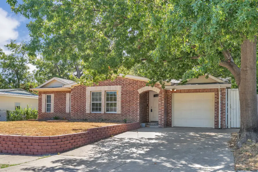 1314 E Lovers Lane, Arlington, TX 76010 - #2