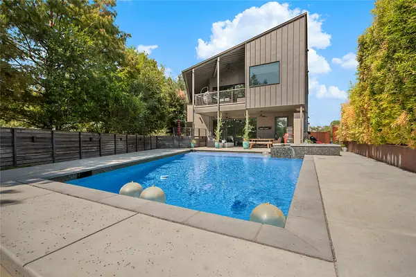 60 Vanguard Way, Dallas, TX 75243