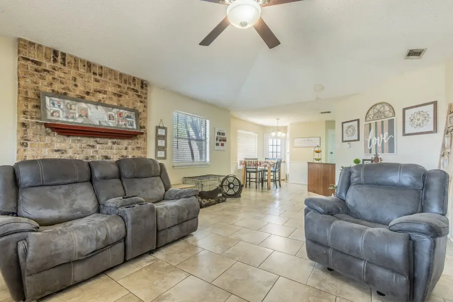 1303 Chapel Downs Road, Waco, TX 76712 - #3