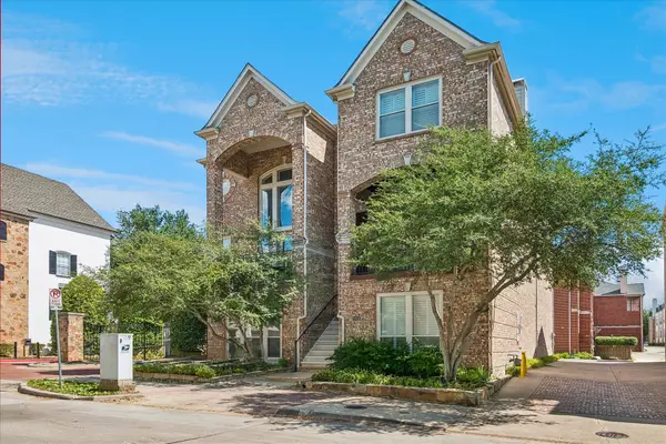 2916 Thomas Avenue, Dallas, TX 75204